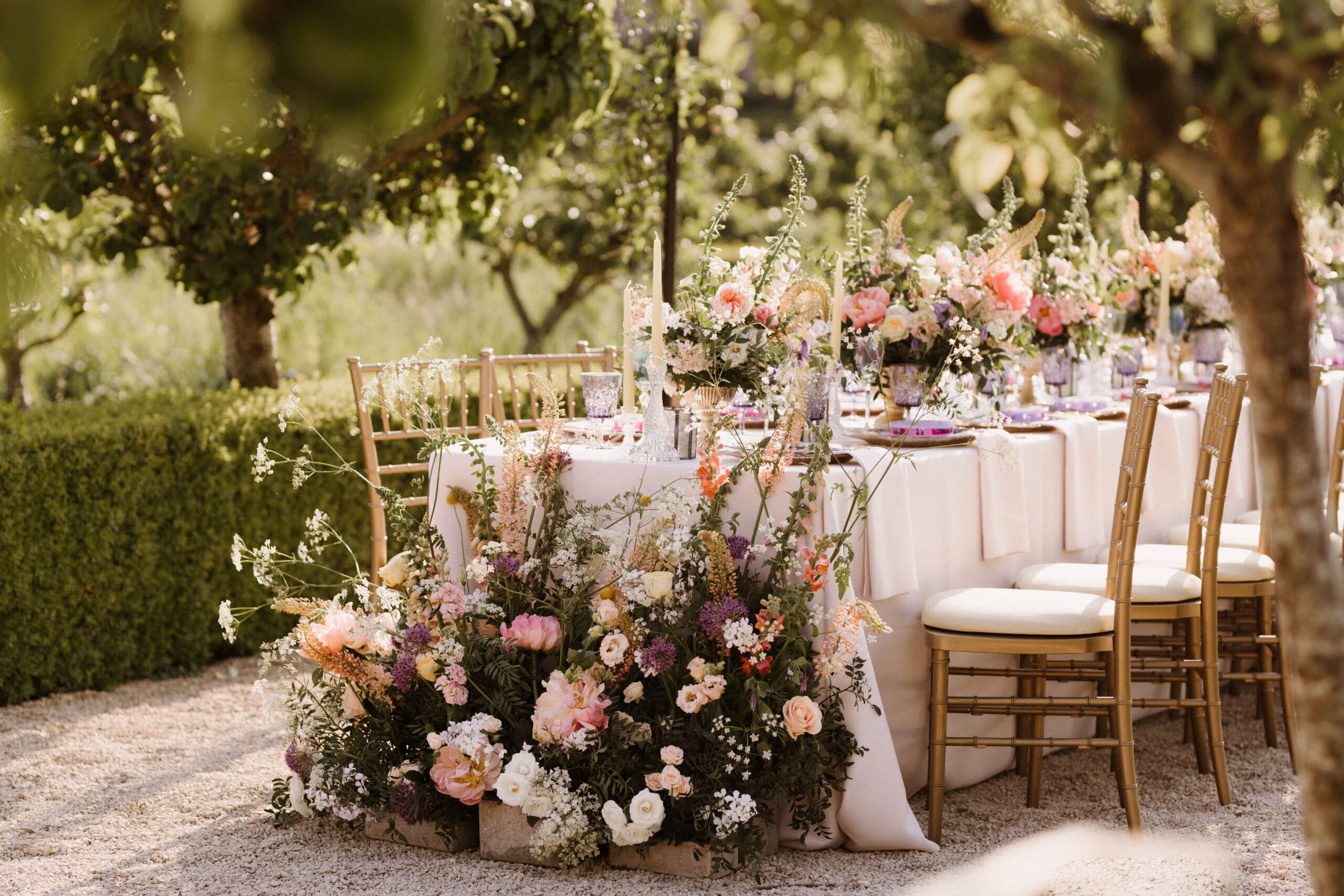 romantic-english-countryside-wedding-at-babington-house26 ~ WedLuxe