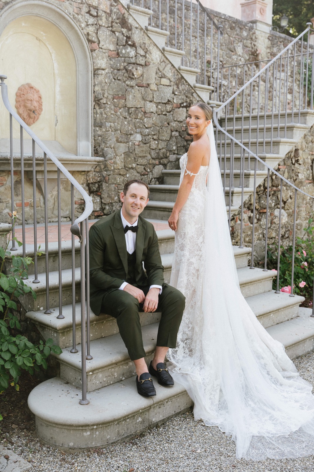 Caroline and Doug’s vintage-inspired Tuscany wedding at Villa Barberino