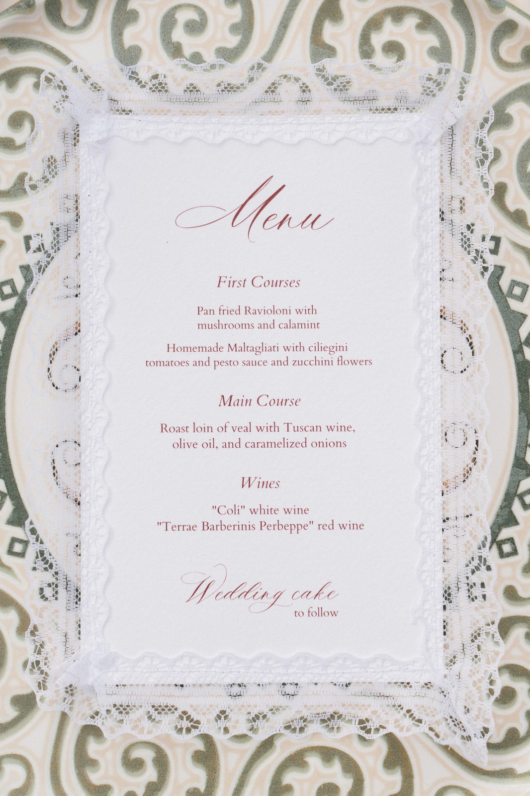 Caroline and Doug’s vintage-inspired Tuscany wedding at Villa Barberino